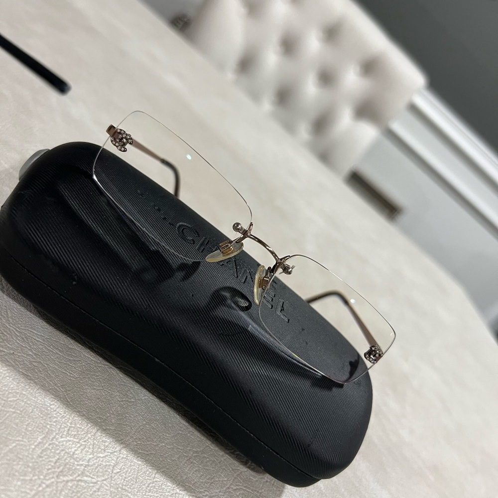 Authentic Chanel Glasses👓